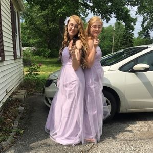 2 bridemaids dress